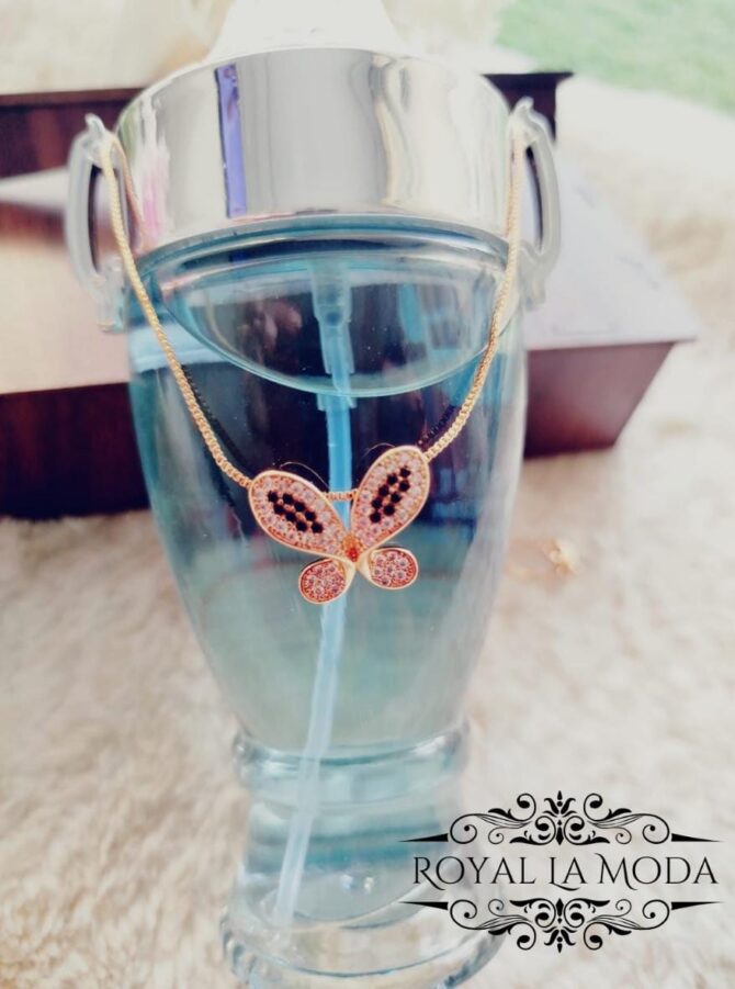 Butterfly Shape Necklace Golden Chain Pendant - Image 4